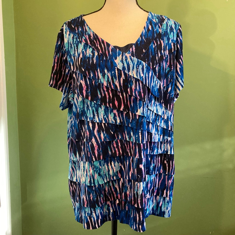 Women's Ruffled Blue Pink Black Abstract Layered Short Sleeve Tee
